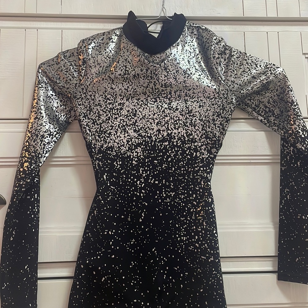 Weissman alien dance costume
